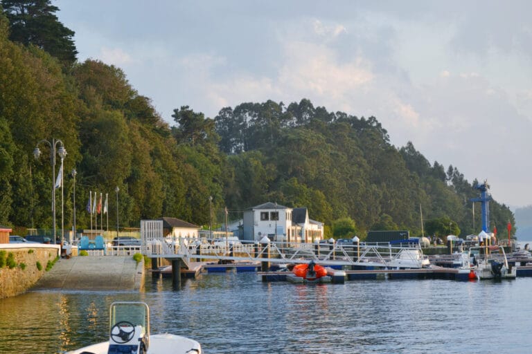 Visita guiada «Castropol de leyenda»