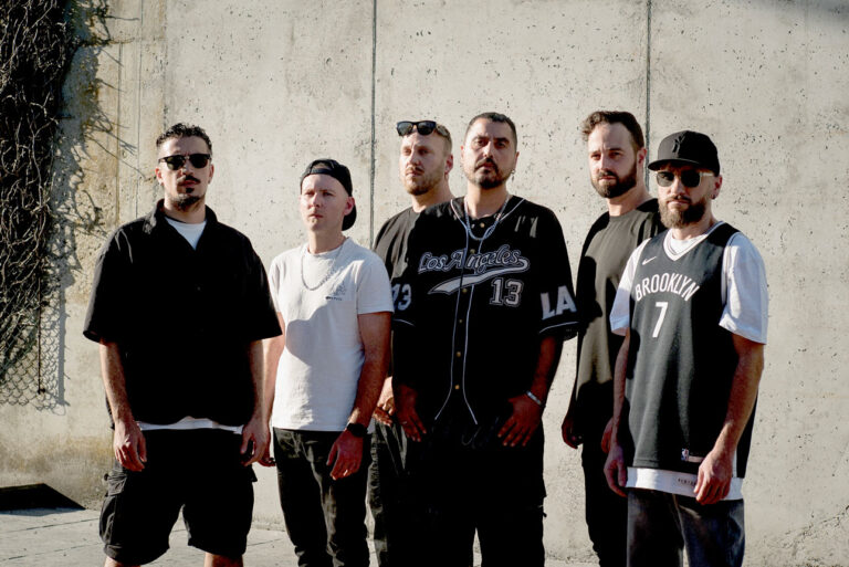 Rebeliom do Inframundo presenta ‘Sube’, o primeiro sinxelo do seu novo álbum, que publicará a principios de 2026