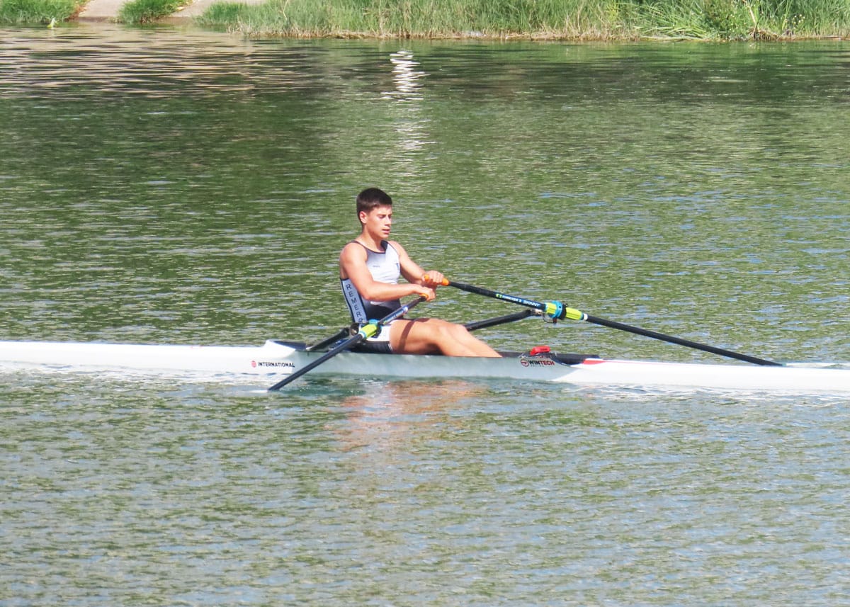 Daniel Otero, del Club Remeros del Eo, participa en elCampeonato del Mundo Universitario de Canadá 1 wDANIEL